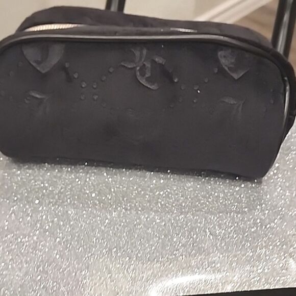 Juicy Couture 4PC Logo Bows & Hearts Cosmetic Case - Picture 7 of 9